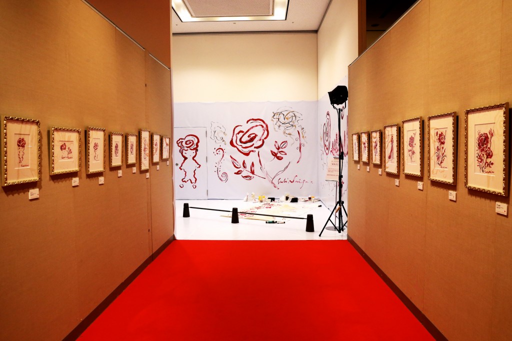 蜷川有紀　yuki ninagawa 個展　薔薇迷宮　大丸イベントホール 2013